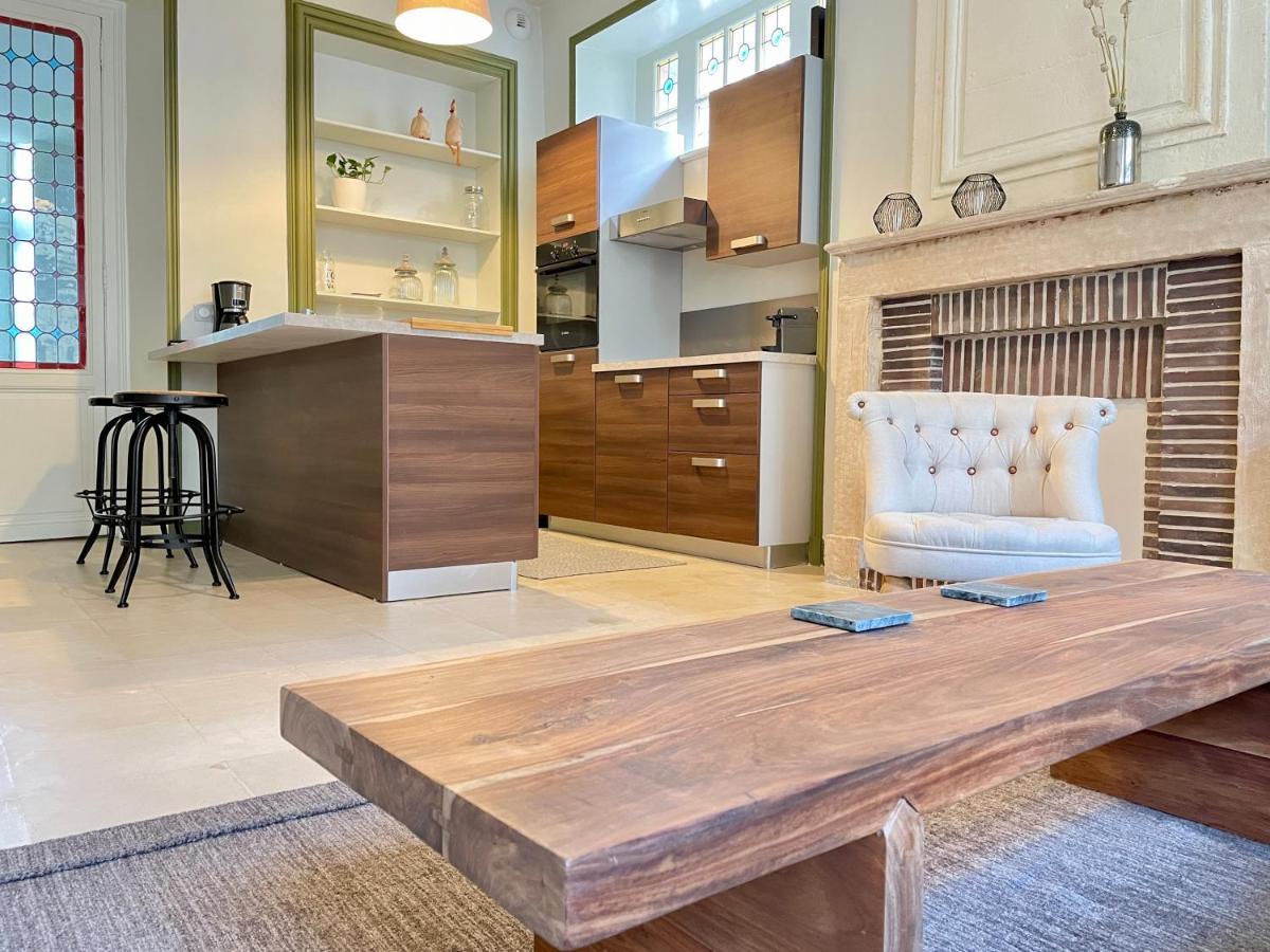 Le Petit Malo Apartment Bayeux Bagian luar foto
