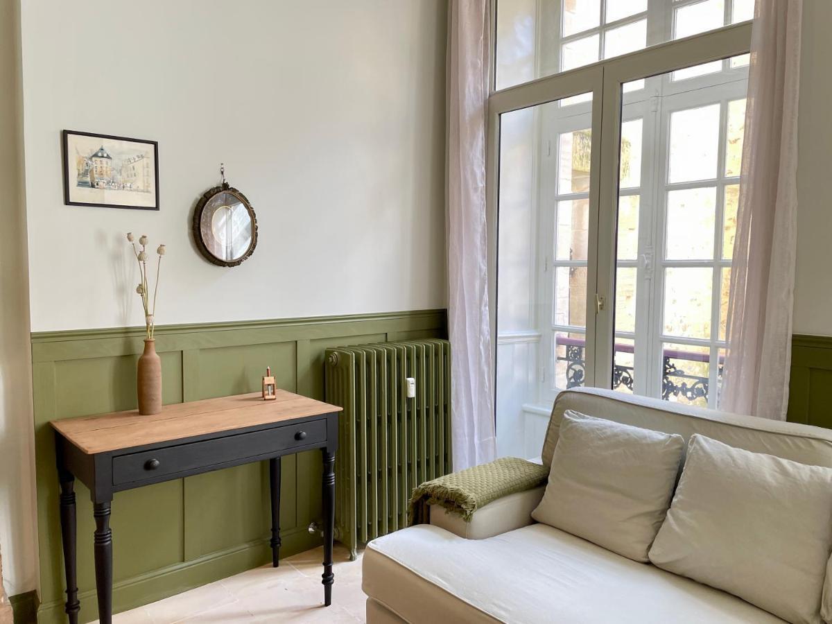 Le Petit Malo Apartment Bayeux Bagian luar foto