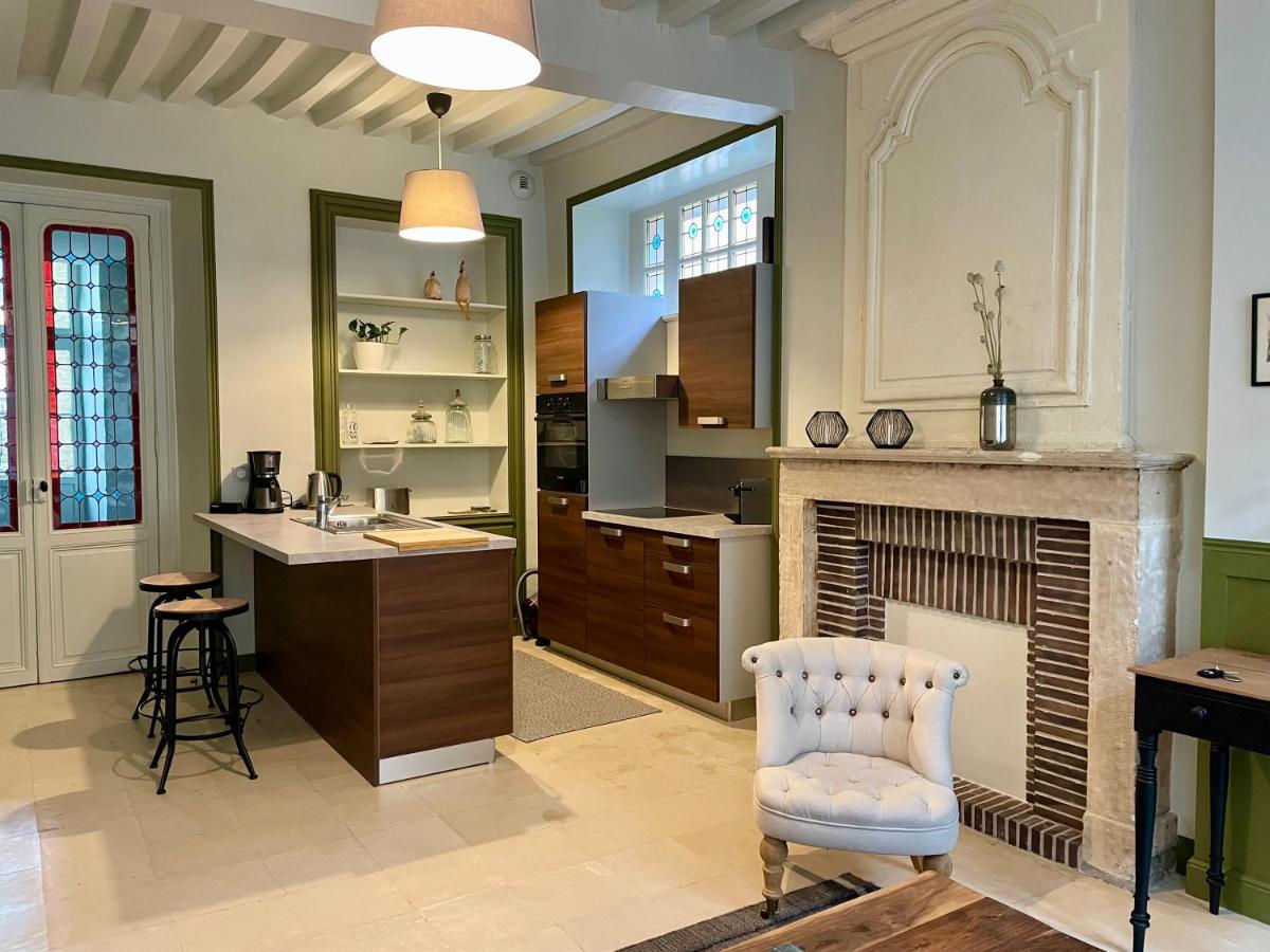 Le Petit Malo Apartment Bayeux Bagian luar foto