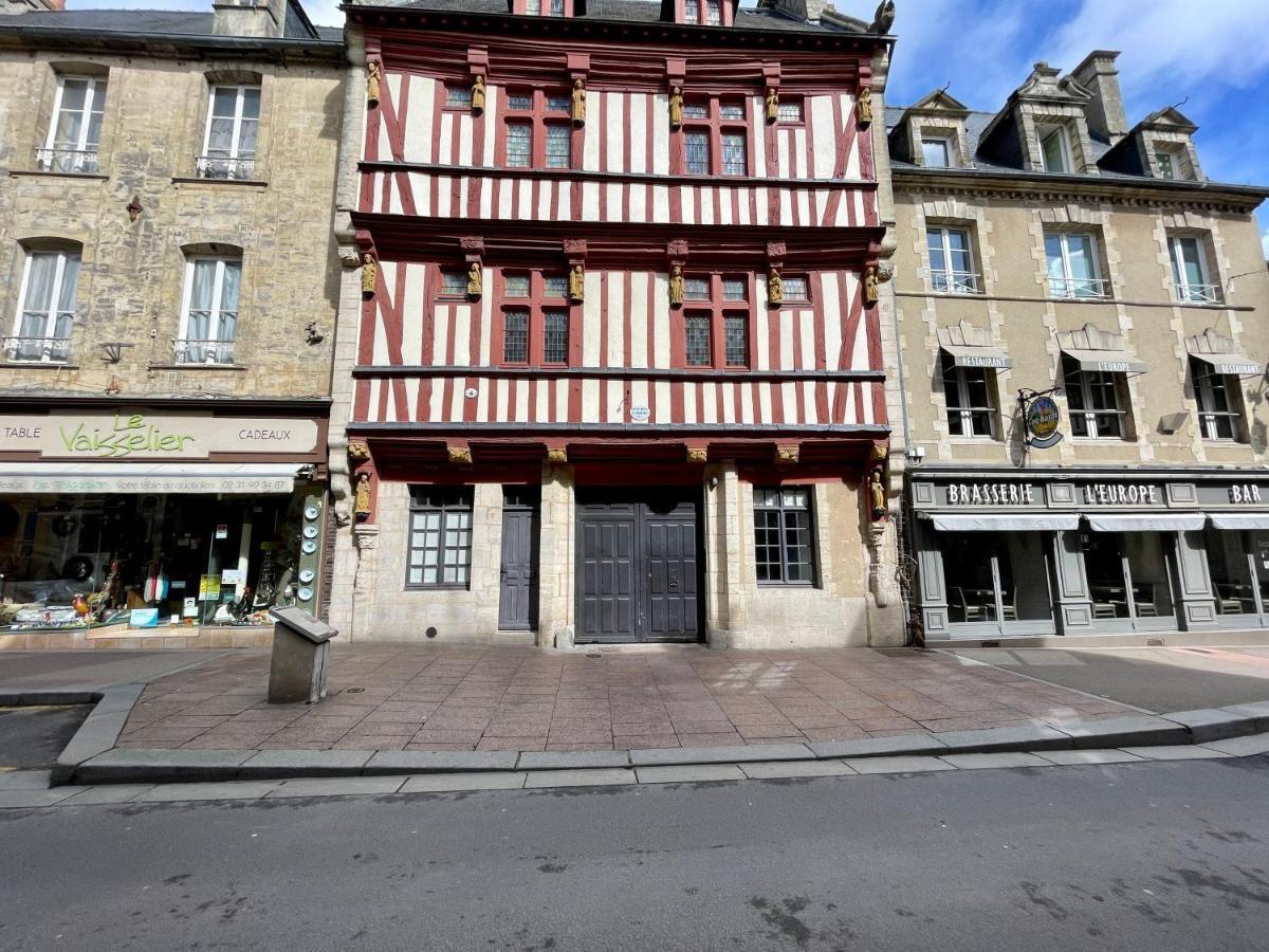 Le Petit Malo Apartment Bayeux Bagian luar foto