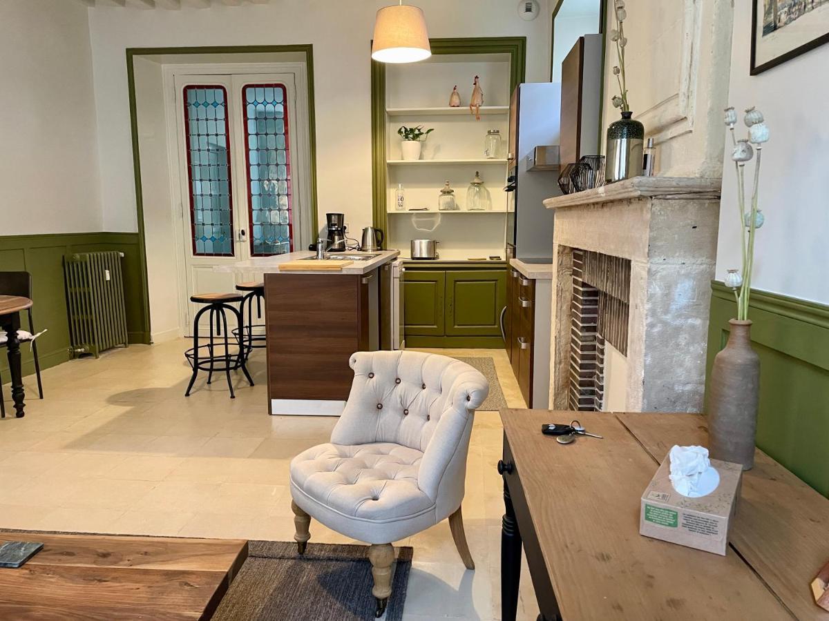 Le Petit Malo Apartment Bayeux Bagian luar foto