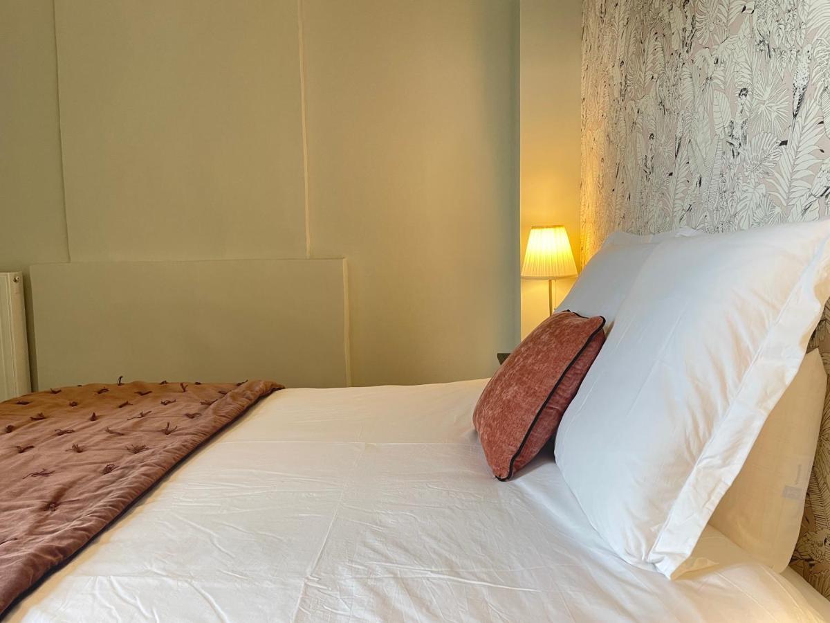 Le Petit Malo Apartment Bayeux Bagian luar foto